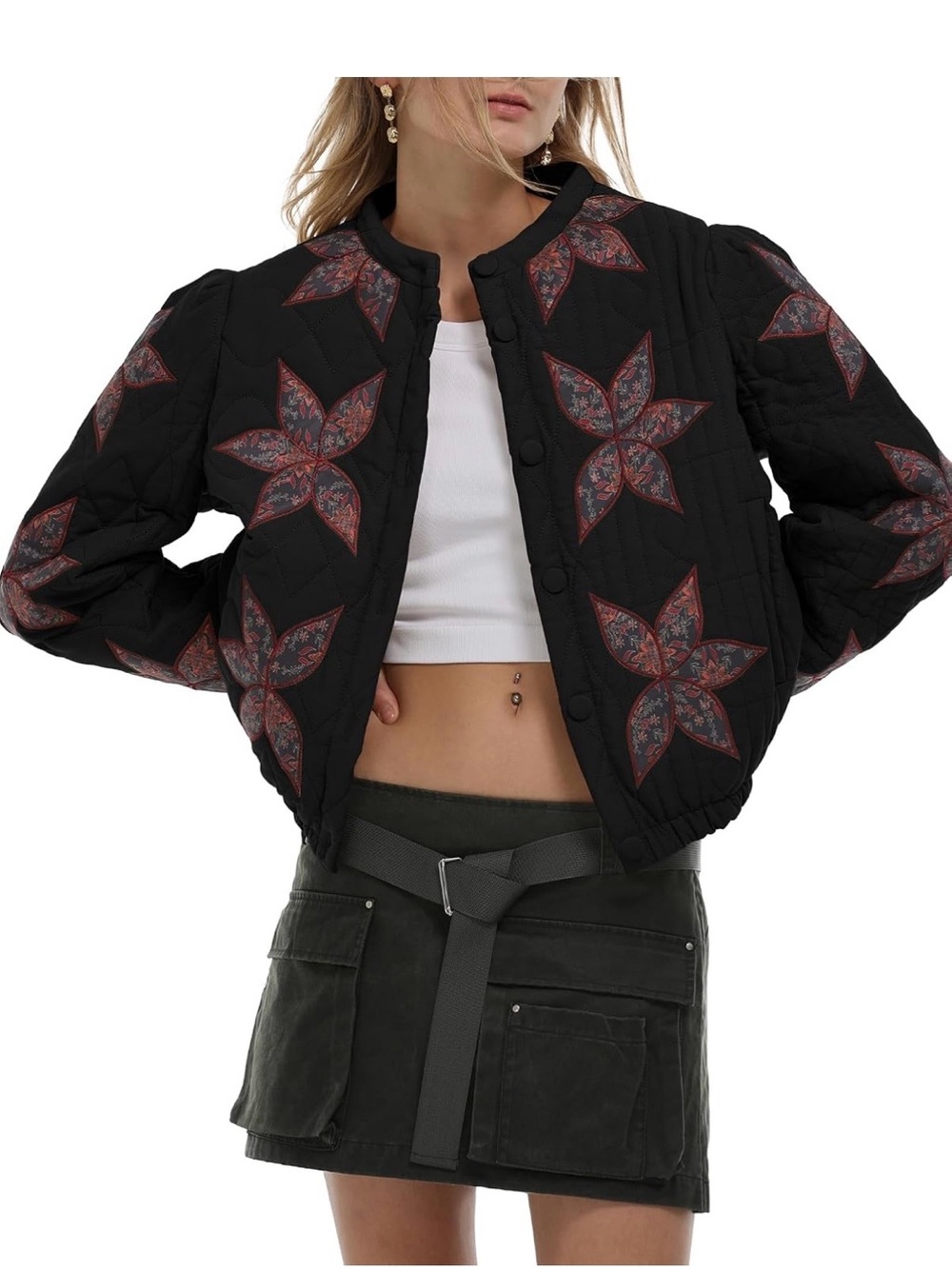*NWT* Women’s Black Quilted Floral Patch Bomber Jacket